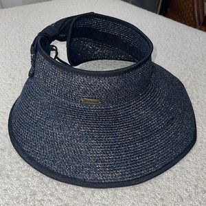Packable Sun ‘n’ Sand sun hat roll up visor. Navy blue gold threading